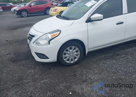 2016 Nissan Versa 1.6 S+ из США, поврежденный, VIN 3N1CN7AP3GL888200